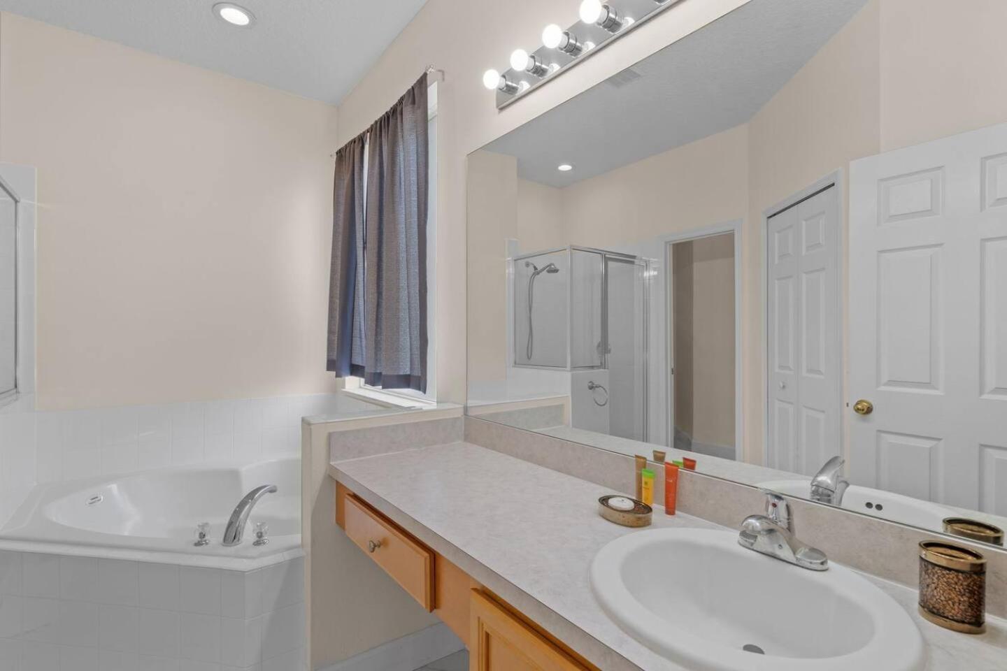 6 Bedroom 5 Bathroom Emerald Island 2601 Ib Киссимми Экстерьер фото