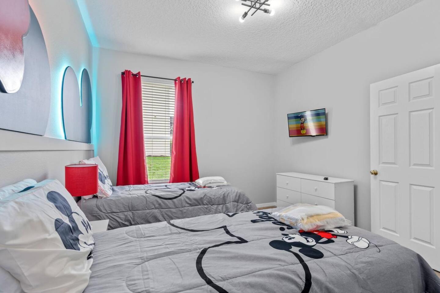 6 Bedroom 5 Bathroom Emerald Island 2601 Ib Киссимми Экстерьер фото